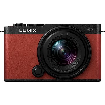 Panasonic Lumix DC-S9 + Lumix S 18-40 mm f/4,5-6,3 rot